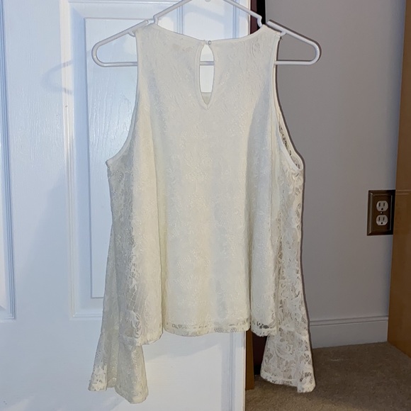 White Hollister long sleeve lacey cold shoulder top small (price negotiable) - Picture 3 of 4